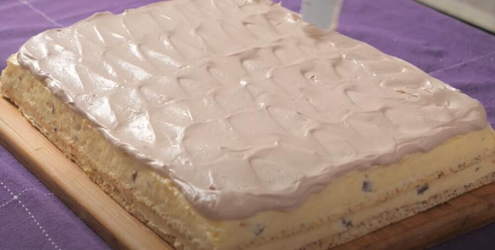 Šlag krem preko grčkih kocki