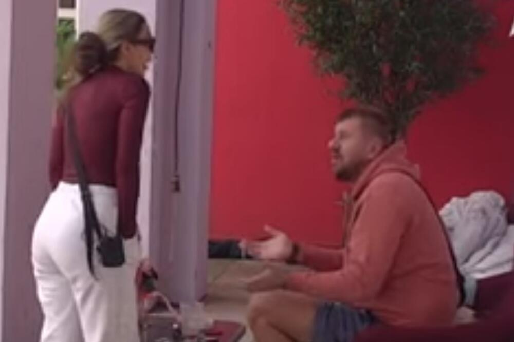 ANELI I JANJUŠ ZVANIČNO RASKINULI: Zapenili na IMANJU, samo VRIŠTE jedno na drugo