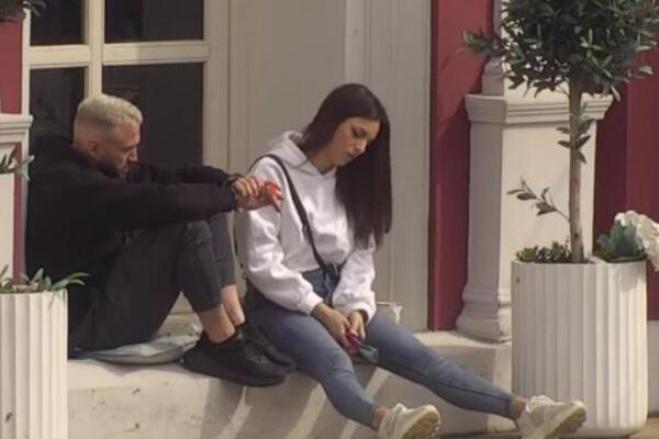 ŠA UHVATIO MIONU KAKO GLEDA KA STANISLAVU: Odmah nastao HAOS, evo kako je ona POKUŠALA DA SE OPRAVDA