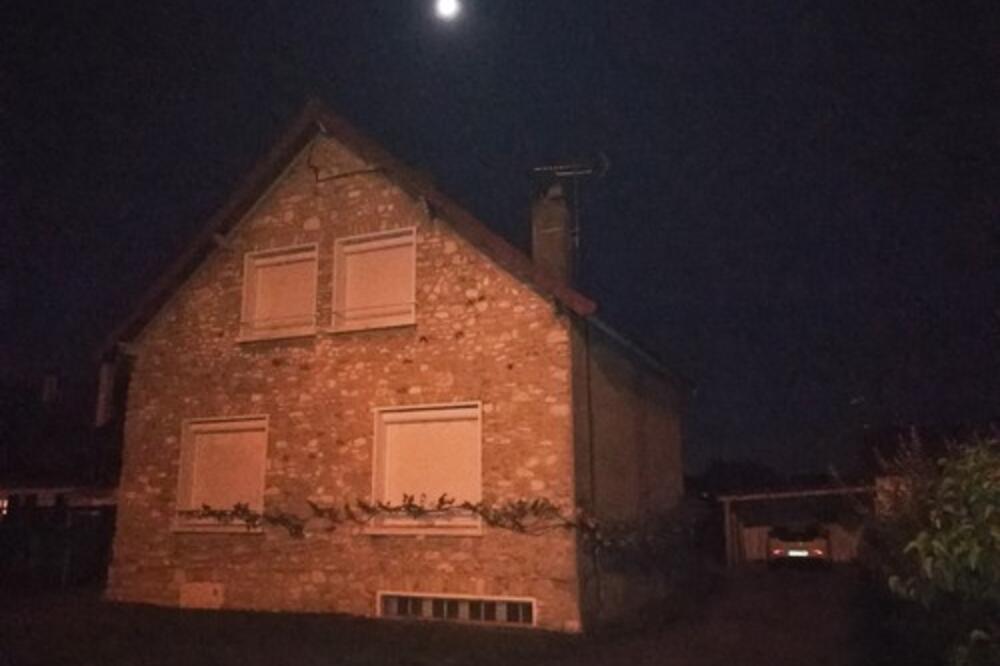 "Sine, znaj da su te..." Eldar iz Sarajeva na tavanu pronašao jeziv dokaz, a mamina poruka pred smrt ga je dotukla