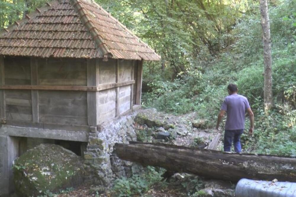 DA LI BISTE SMELI DA KROČITE U JAZBINU OZLOGLAŠENOG SPRSKOG "GROFA DRAKULE"?! Pogledajte samo ovo!