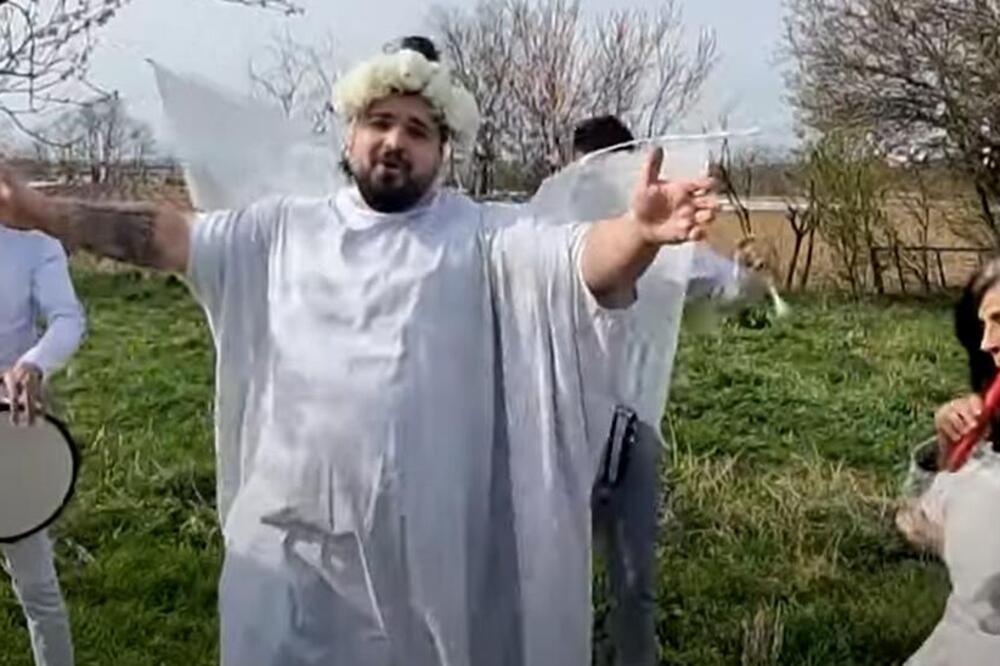 POGLEDAJTE URNEBESNU PARODIJU NA PESMU "GNEZDO ORLOVO" KOJA JE NASMEJALA SRBE: Suze same TEKU, ovo je HIT (VIDEO)