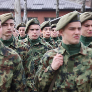 Vojni rok će trajati 75 dana, a ko će morati da ostane duplo duže? Poznat i tačan datum kada sve počinje