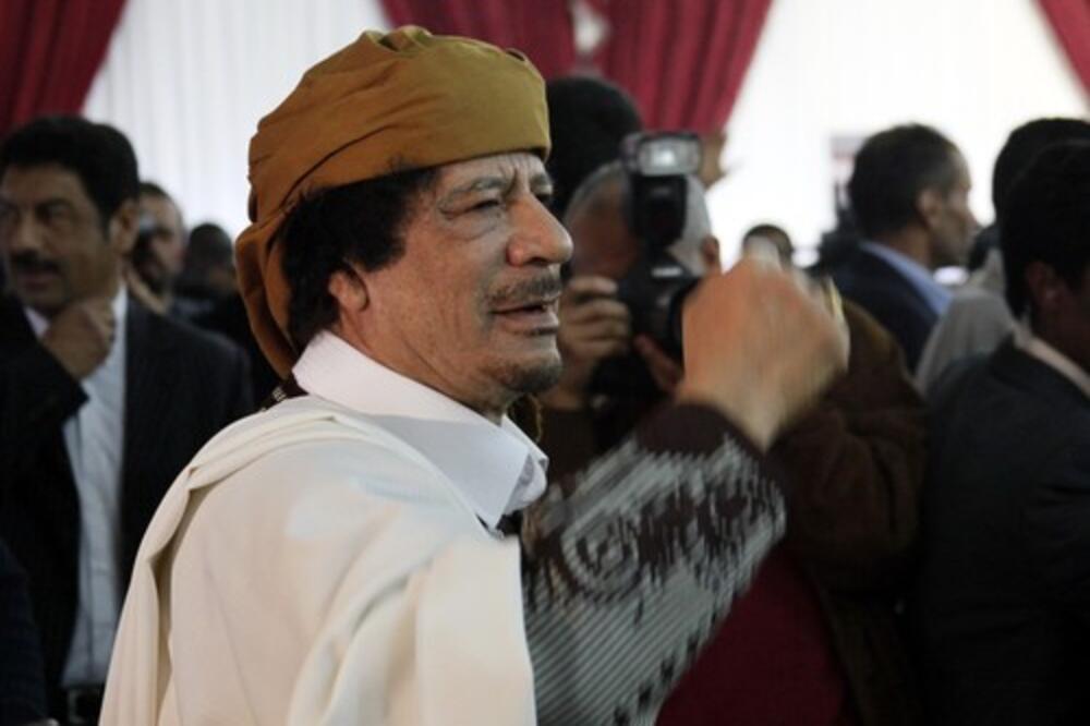 Njegovo beživotno telo su vezali za automobil i vukli ulicama! Uspeli su da ga svrgnu uz pomoć NATO-a, a od tada...