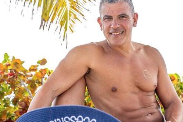 NUDISTA PORUČIO HRANU PREKO DOSTAVE: Kad je rekao ŠTA ĆE DA MU RADI, čovek pobegao GLAVOM BEZ OBZIRA, usledio ŠOK