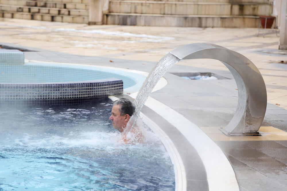 Ovo je jedna od najlepših i najpovoljnijih banja u Srbiji! Lekovita voda, čista priroda, a smeštaj prava bagatela!