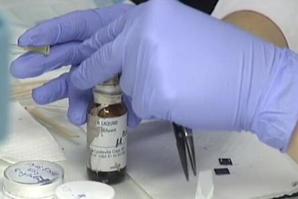 OVO SU IZVRSNI ISTRAŽIVAČI SRBIJE: Zbog izvanrednih dostignuća imaće uvećanu platu za 30 odsto! (FOTO)