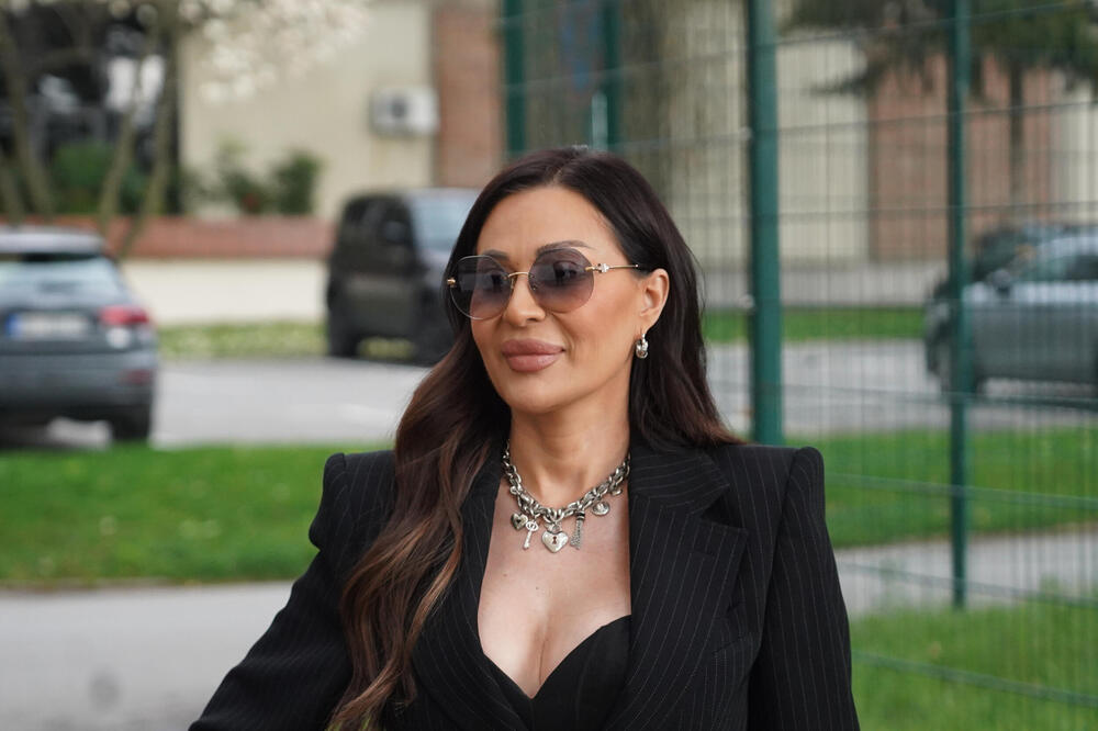 Bugari otkazali koncert Ceci Ražnatović! O razlogu bruji cela država