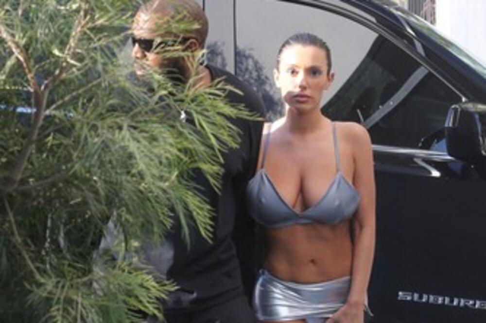 GOSPODE BOŽE! ŽENA MU IDE GOLA PO ULICI, A ON TEK PRAVI PROBLEME: Stigla TUŽBA zbog UZNEMIRAVANJA, AU BRE