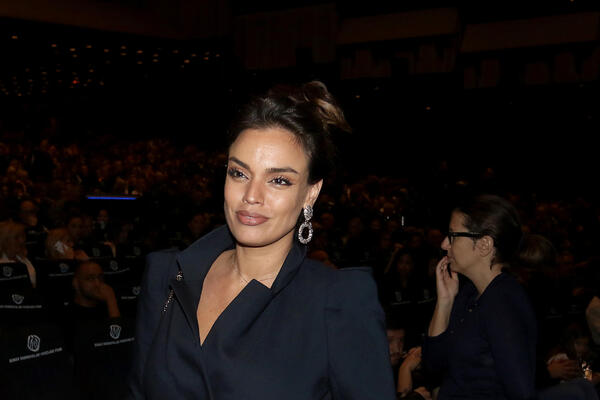 ŠUŠKA SE DA SE TEODOSIĆ RAZVODI, A SOFIJA POTVRDILA DA SE RASTALA OD MUŽA: Nekada je bila Miloševa LJUBAV, a sad...