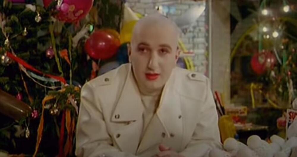 NIKO NE ZNA KAKVU TRAGEDIJU JE DOŽIVEO ANĐEO IZ FILMA "MI NISMO ANĐELI"! Vest o smrti saznao PRVOG DANA SNIMANJA