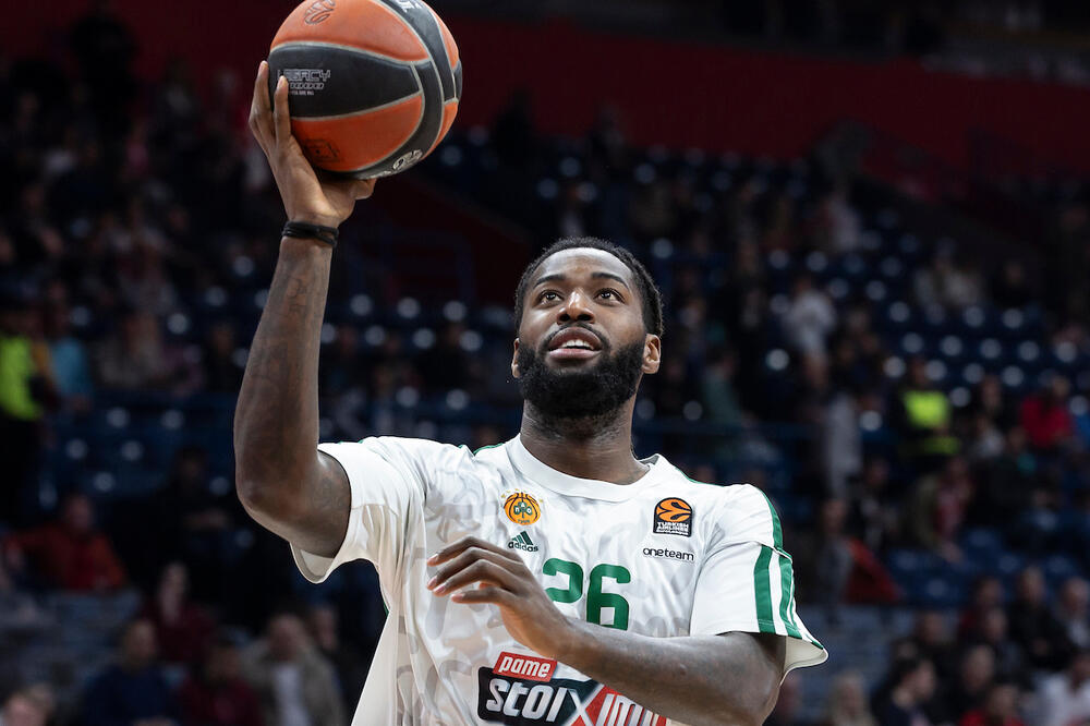 Haos zbog Matijasa Lesora! Oglasio se i Obradović