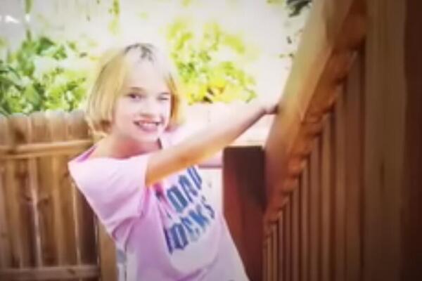 SVI SU TVRDILI DA SA OVOM DEVOJČICOM NEŠTO NIJE U REDU: Britanci je USVOJILI, pa se ZAPREPASTILI zbog istine o njoj