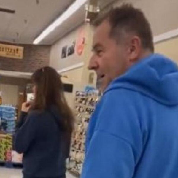 DOK JE VODILA ĆERKICU PO RADNJI, PERVERZNJAK JE DEVOJČICI GLEDAO U ZADNJICU: Kad ga je napala, rekao nešto UŽASNO