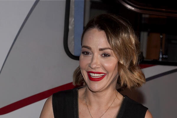 OVAKO IZGLEDA STAN MARIJANE MIĆIĆ U KOJEM UŽIVA SA PORODICOM: Svaki detalj PAŽLJIVO JE BIRAN, pravi raj