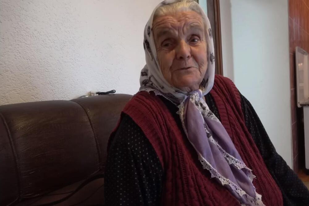 BOSANAC ŽIVEO SA 3 ŽENE, A IMAO OSAMNAESTORO DECE: Od njihove priče ljudi ostaju ZAPANJENI, ćerki smeta samo...