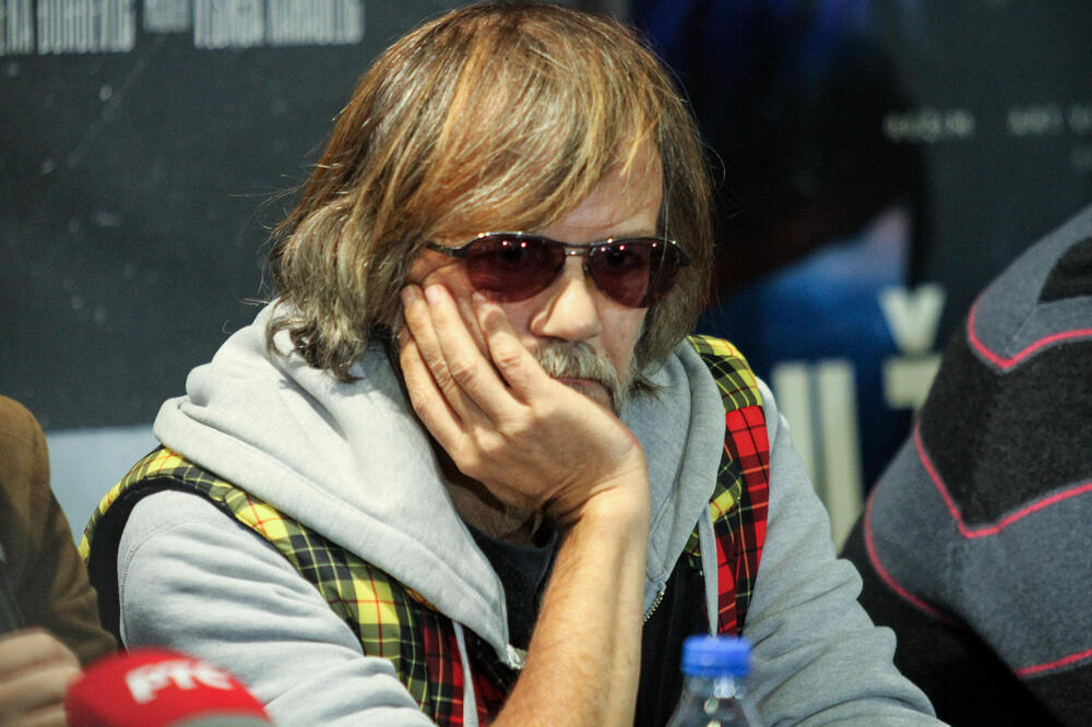 "Lopov, prevarant, lažni Žika Todorović" Šok profil hteo da mu smesti - glumac izdao hitno saopštenje za javnost