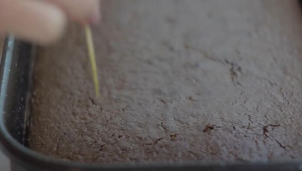 Ispečena kora za bugarski kolač 'pijana kaluđerica'