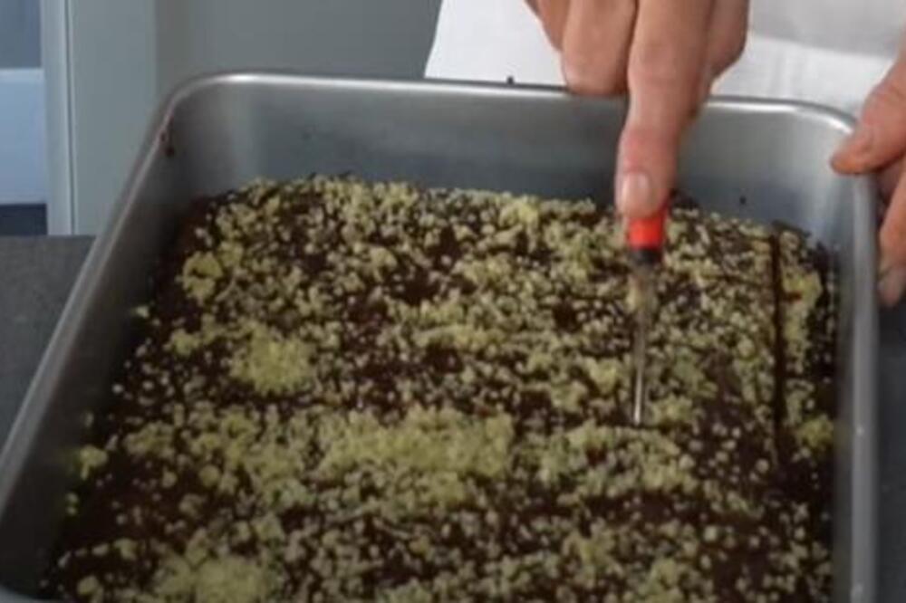 POSNE ČOKO KOCKE KOJE SE PRAVE ZA 15 MINUTA: Najbolja poslastica - recept kakav samo može da se poželi
