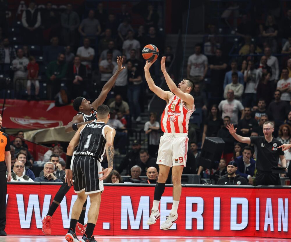 KK Crvena zvezda, KK Virtus Bolonja, Luka Mitrović, Avudu Abas, Ife Lundberg
