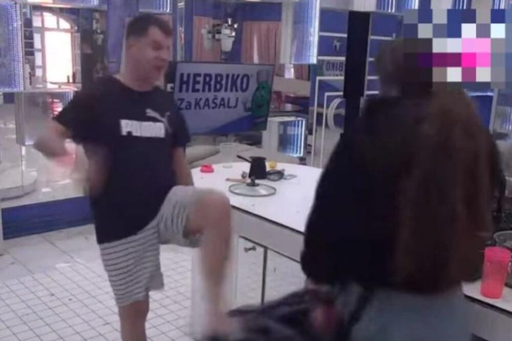 ISPLIVAO SNIMAK TUČE MILJANE I IVANA: Marinković je KRVIČNI ŠUTIRAO, ona mu ŽESTOKO UZVRATILA