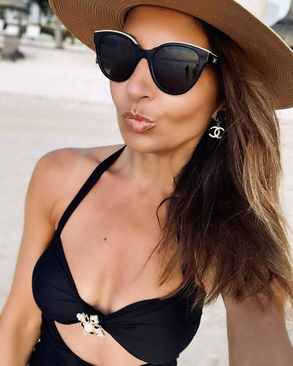 Skinula se Sanja Marinković