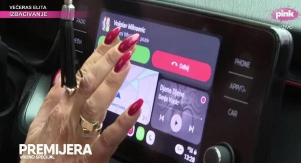 Jovana Jeremić kao sav 'moderan' svet