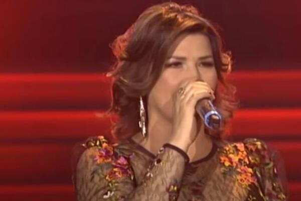 JEDAN BRAT JOJ JE POGUNIO, A DRUGI PREMINUO OD RAKA: Naša pevačica o STRAŠNIM TREGEDIJIMA koje su joj se DESILE