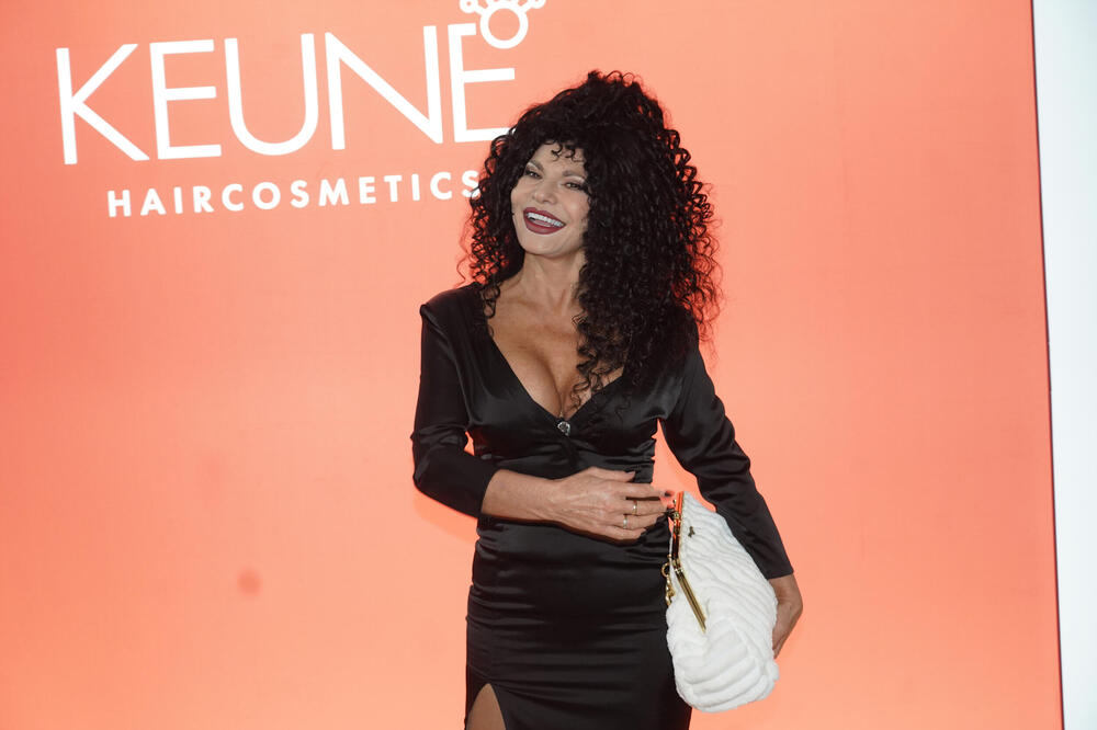 SINOVI LIDIJE VUKIČEVIĆ SU JAKO OPASNI FRAJERI: Devojke ODLEPILE za NJIMA, a evo i ČIME SE BAVE