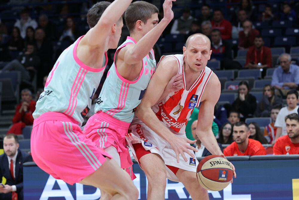 Davidovac na meču sa Megom