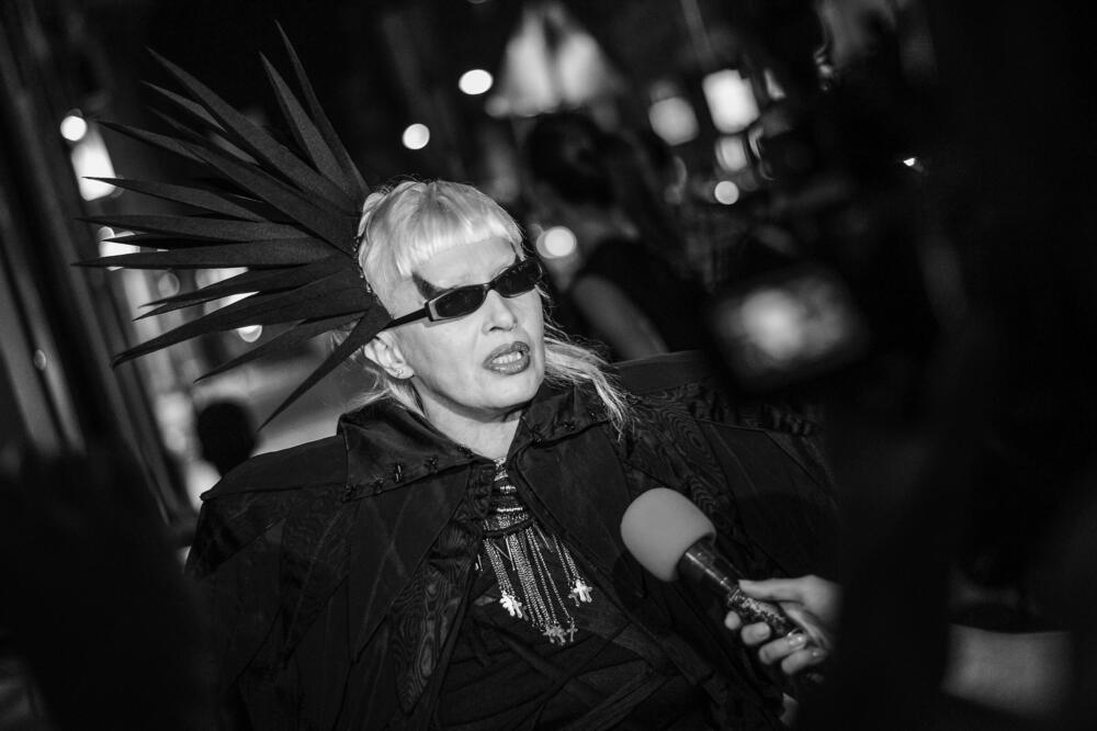 SVI SE PITAJU KOME ĆE OSTATI NEKRETNINE SLAĐANE MILOŠEVIĆ: Evo čime je RASPOLAGALA pevačica, njima pripada sve