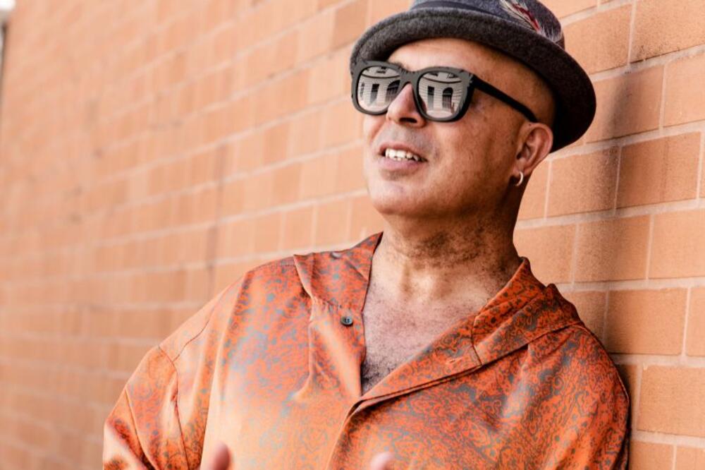 DHAFER YOUSSEF uoči koncerta u Beogradu: “Za mene je život prilika za nova iskustva koja izražavam kroz muziku.”