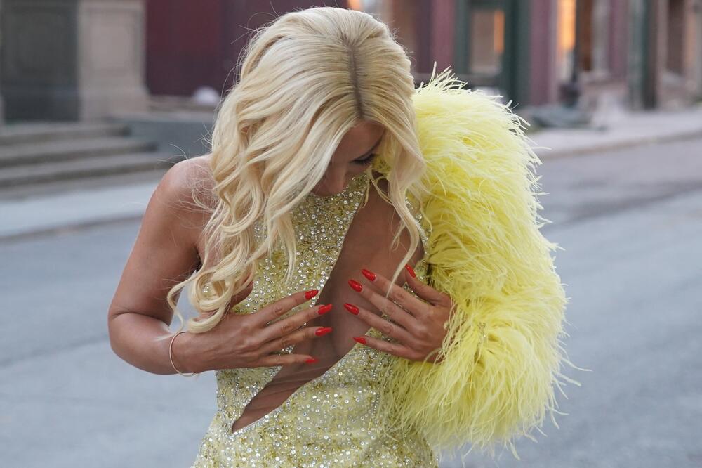 VODITELJSKI PAR SA PINKA SU LJUBAVNICI! Pred celom nacijom rekli da IMAJU AFERU, narod u ŠOKU