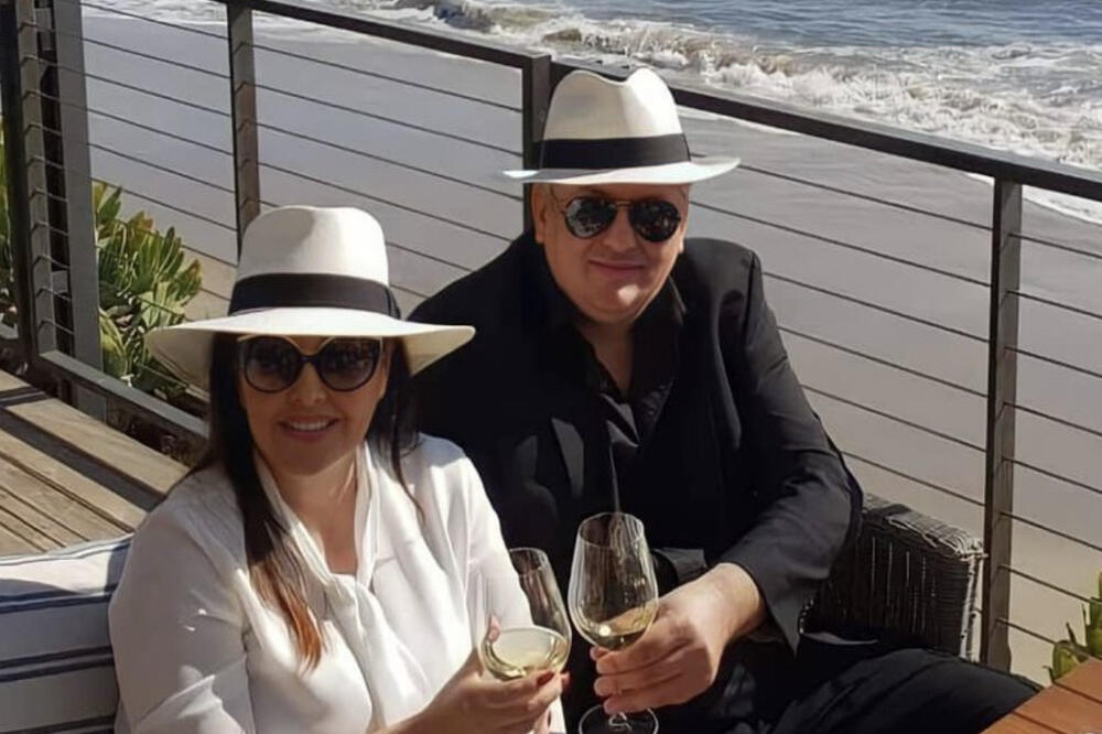 "Ti si moj..." Toni Bijelić uhvaćen u šok društvu posle RAZVODA od Dragane - nastavio dalje, vidi se da su bliski