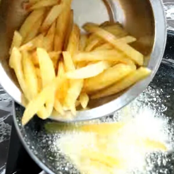 DA LI JE MOGUĆE DA JE OVO NAJJAČA ZAMENA ZA POMFRIT? Hrskavo, ukusno, zdravo i ne goji – a nije krompir!