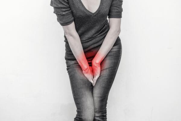 REŠITE SE URINARNE INFEKCIJE BEZ ANTIBIOTIKA: Evo 9 načina za prirodno lečenje ovog problema!