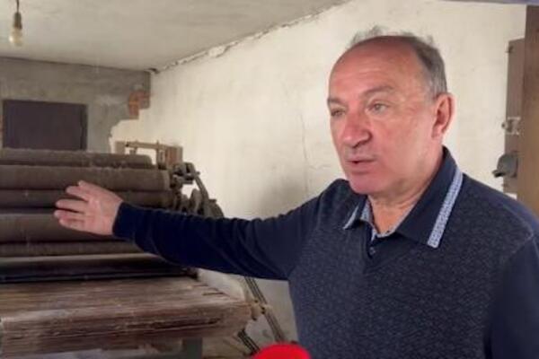 MAKSIMOVIĆI SKORO ČITAV VEK NEGUJU JEDAN POSAO: Ne nameravaju da STANU, čak su i NAJMLAĐIMA ostavili u AMANET! FOTO