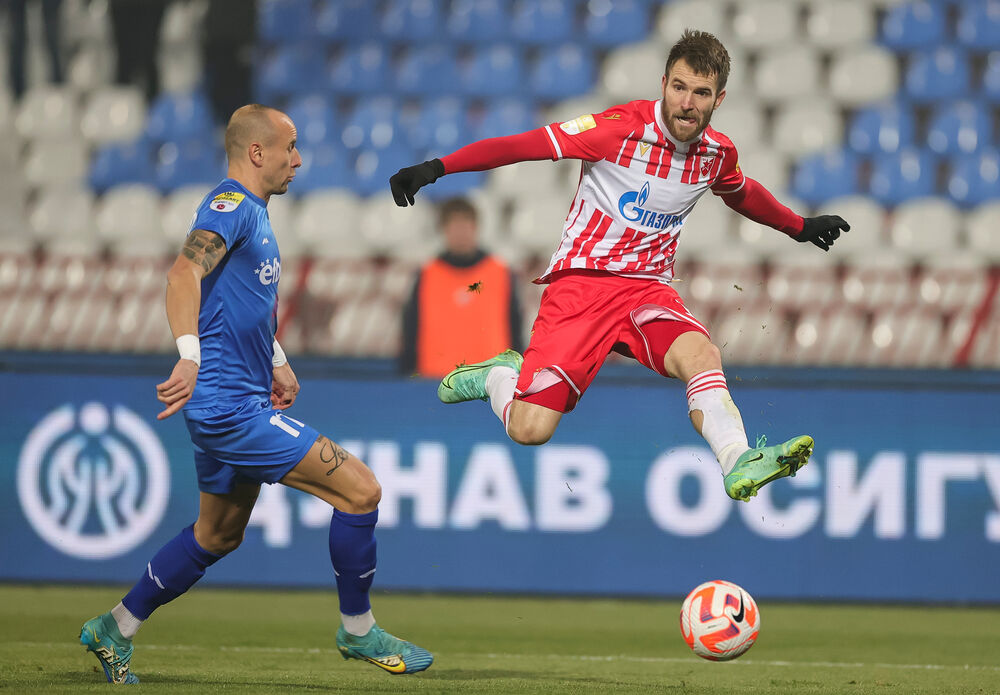 Aleksandar Katai (desno) na utakmici Crvene zvezde i lučanske Mladosti