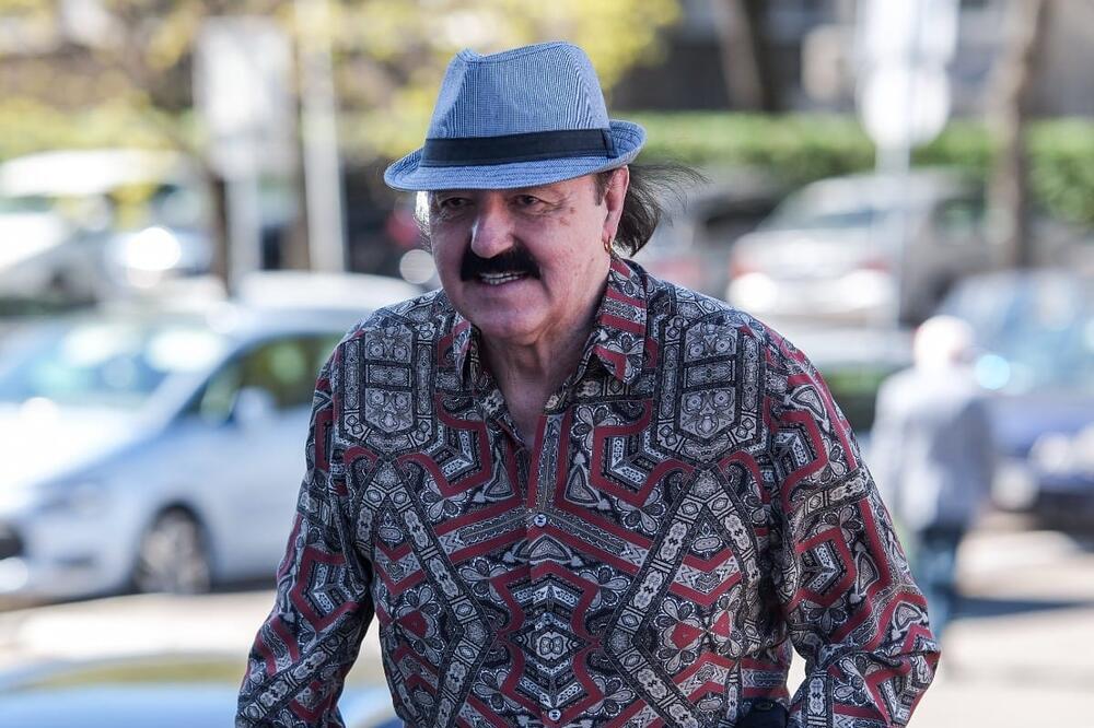 "NISAM MELINA, ALI BI HARIS MOGAO DA MI DA NEKE PARE" Voditeljka Pinka se obratila Džinoviću, ljudi u NEVERICI