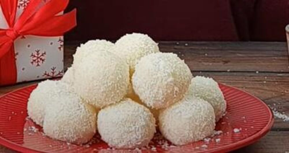 Posne rafaelo kuglice na tacni