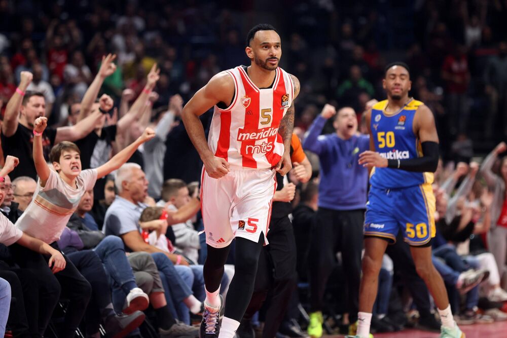 Adam Hanga na meču protiv Makabija 