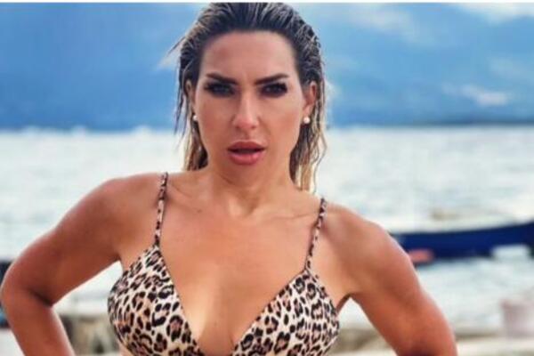 Ovaj moćnik Jovani Jeremić kupuje vilu na Senjaku sa poslugom u njoj? Iznela detalje, sa njim će da bude i ova ŽENA