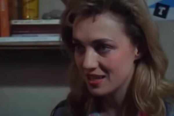 BILA JE PRAVA BOGINJA I ŽENA U KOJU SU SVI BILI ZALJUBLJENI: Evo kako danas IZGLEDA i čime se BAVI prelepa glumica