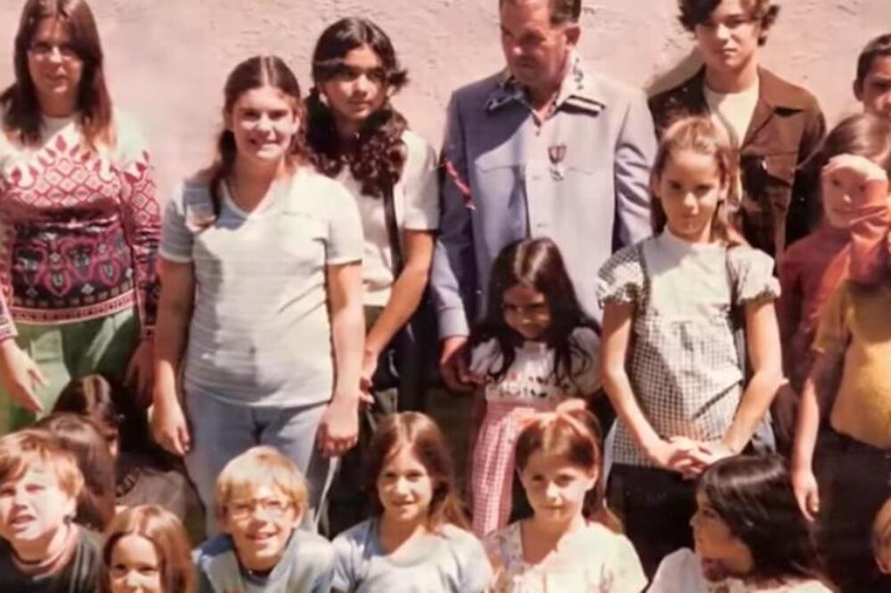 OVO JE BILA NAJMASOVNIJA OTMICA SA SLIKE: Pun školski autobus ZAKOPAN POD ZEMLJU, bili bez ventilacije hrane i vode