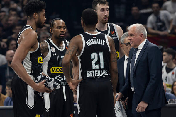 STIGLA POTVRDA: Obradović PRECRTAO tandem, Partizan ostao bez BITNIH igrača!