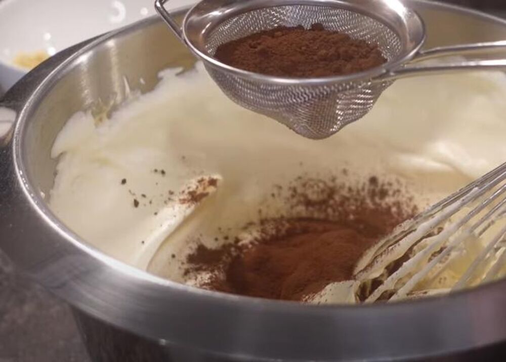 Pravljenje fila za mađarski kolač 'Rigo Janči'