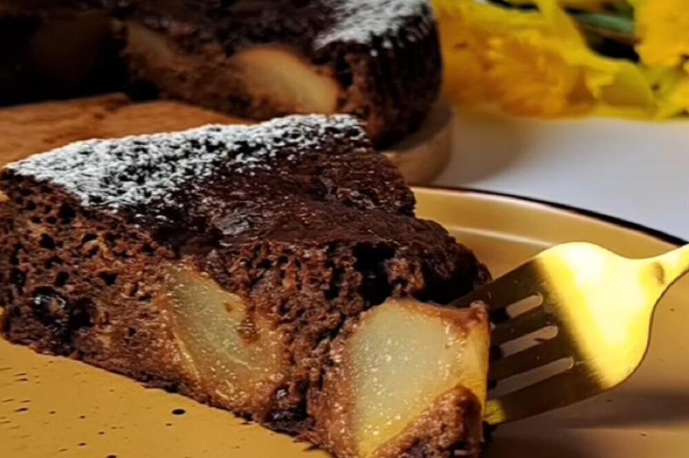 SOČAN I PREUKUSAN KOLAČ OD KRUŠAKA ZA POST NA VODI: Ukus ove savršene POSLASTICE nećete moći da IZBRIŠETE IZ GLAVE