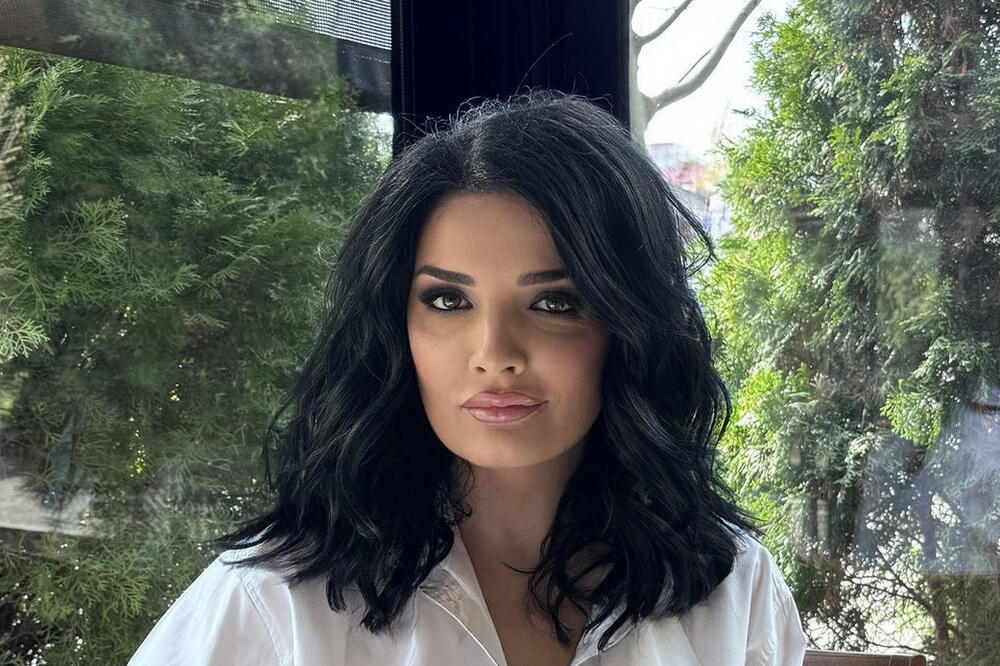 "Na nejakim leđima je poneo teret..." Milena Popović zatresla naciju, Srbi ponovo bruje o Oliverovoj udovici