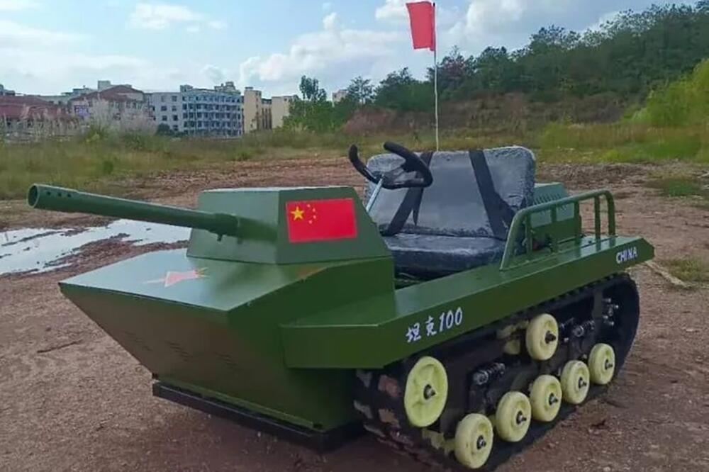 SRBIN PRODAJE TENK PREKO OGLASA, A CENA JE PRAVA SITNICA: "Šta će vam AUTOMOBIL kad ga možete kupiti za..."