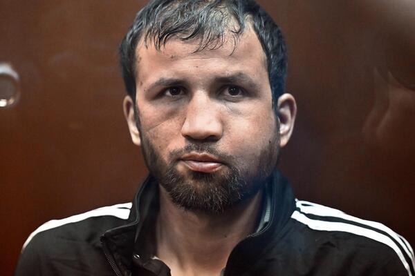 MAJKA TERORISTE IZ MOSKVE OTKRILA JEZIVE DETALJE NJEGOVOG ŽIVOTA: Poslao je OCU PORUKU par sati nakon MASAKRA